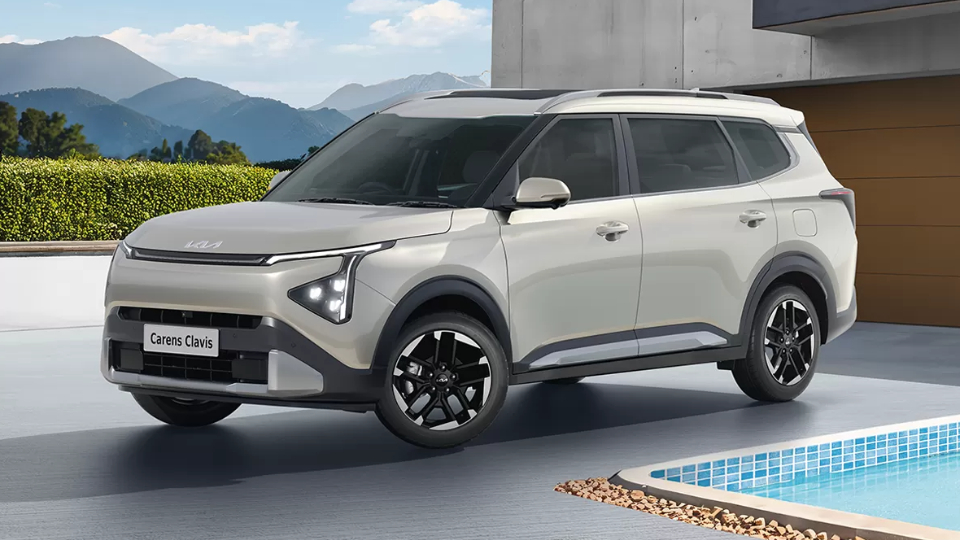 معرفی کیا کارنز کلاویس منبع سایت باما