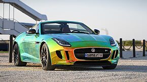 تست و بررسی جگوار F-Type R روباز