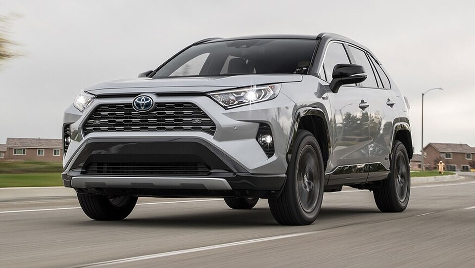 اعجوبه کم‌حاشیه: تویوتا Rav4