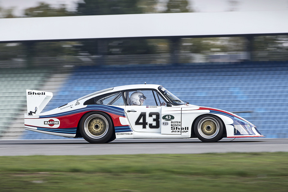 935 Moby Dick