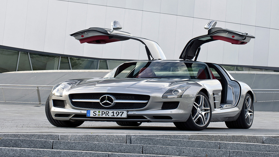 مرسدس‌بنز SLS آام‌گ (2011 تا 2014)