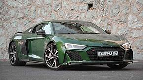 بررسی آئودی R8 V10 Plus مدل 2022 در تهران