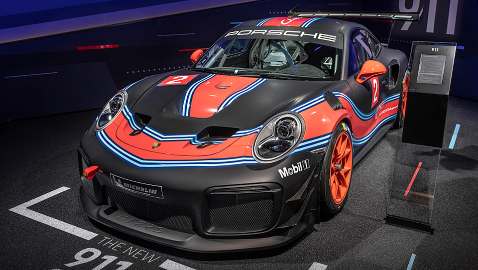 جنگنده پورشه برای پیست: 911 نسخه GT2 RS