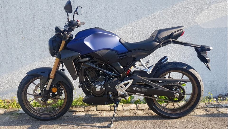 هوندا  CB300R