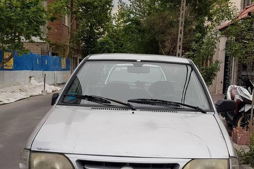 پراید، صندوق دار
