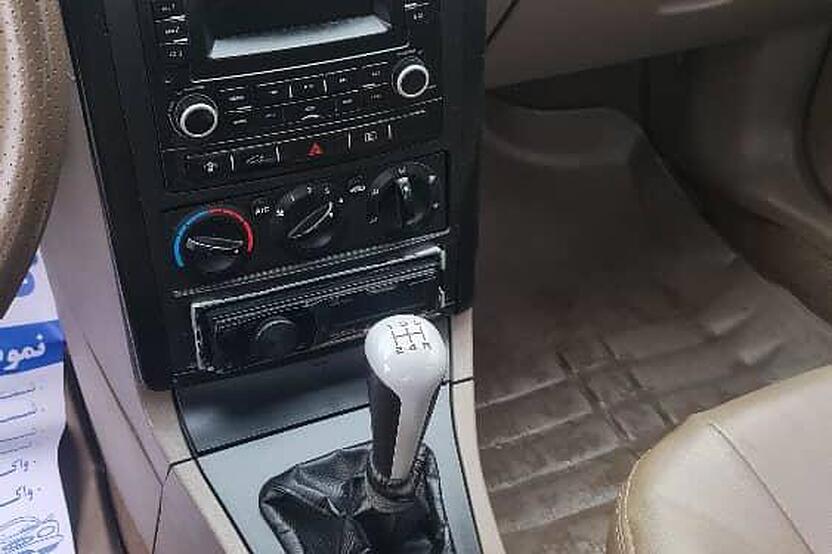 پژو، 405