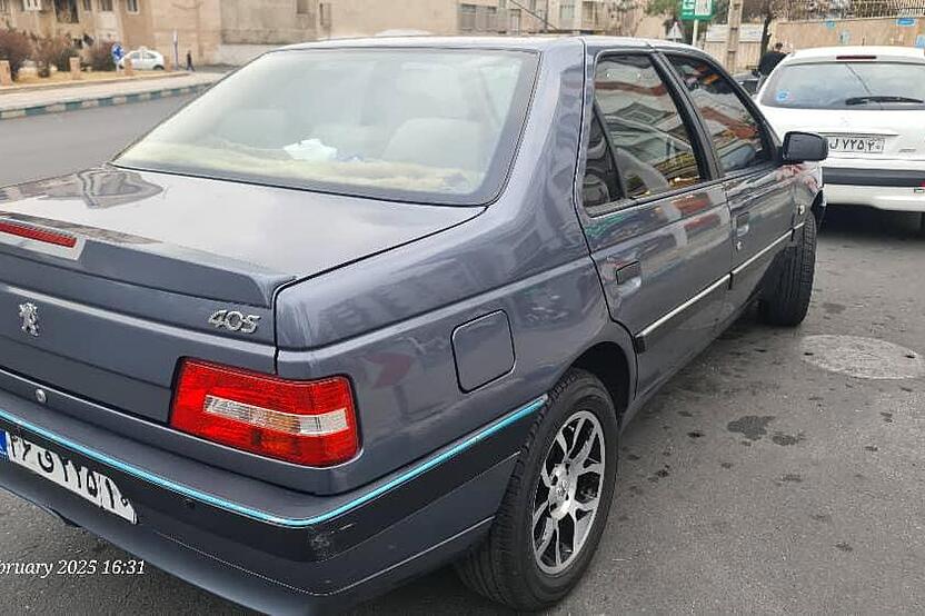 پژو، 405