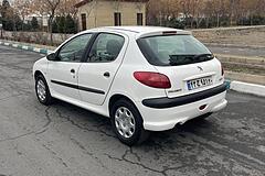 پژو، 206