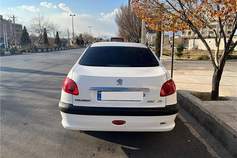 پژو، 206 SD