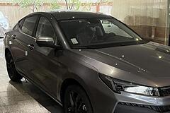 کی ام سی، J7