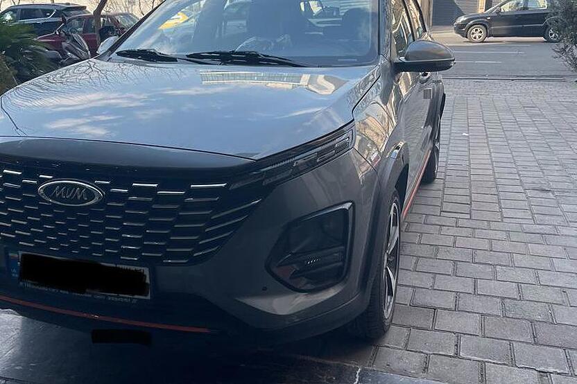 ام وی ام، X33 کراس