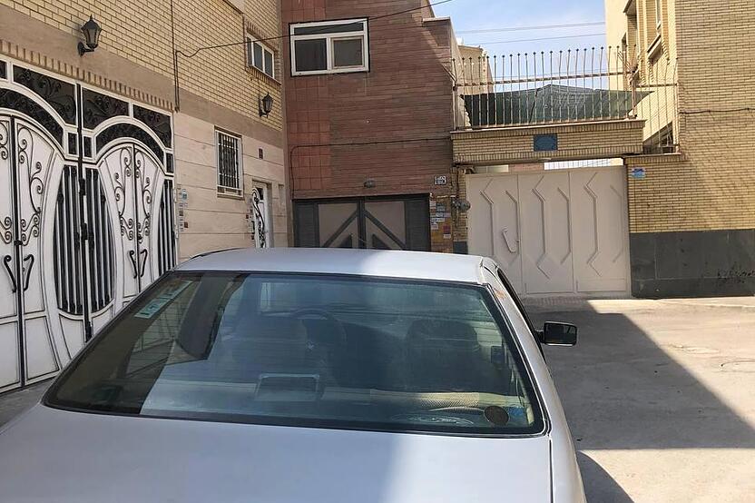 پژو، 405