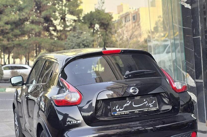 نیسان، جوک
