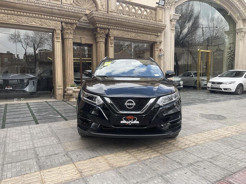 نیسان، قشقایی