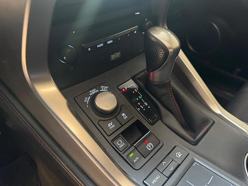 لکسوس، NX هیبرید