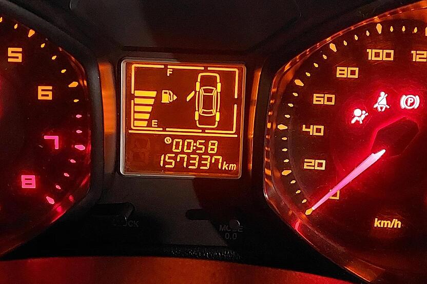 ام وی ام، 315هاچ بک
