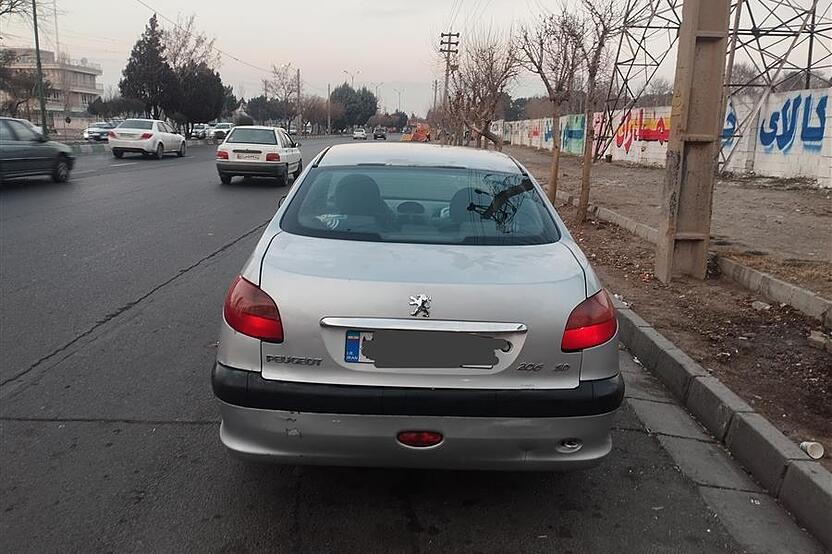 پژو، 206 SD