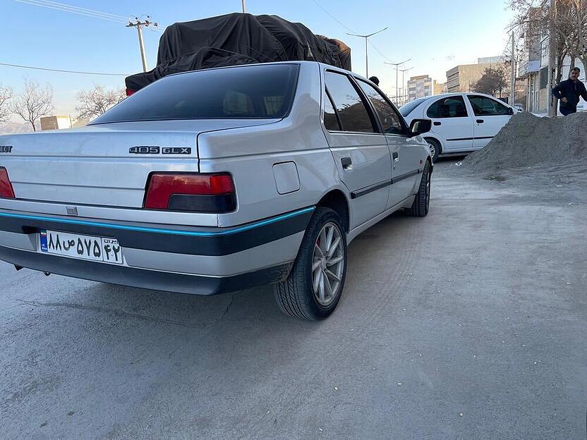 پژو، 405