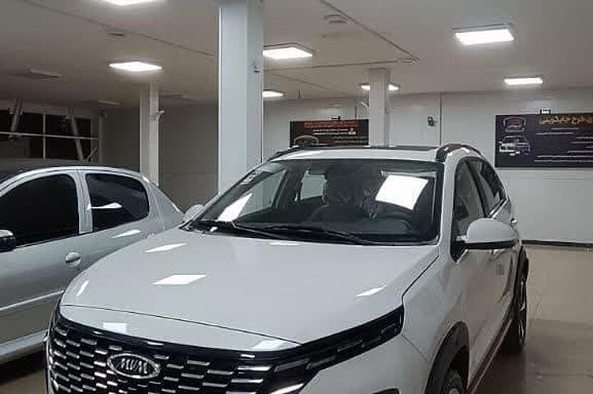 ام وی ام، X33 کراس