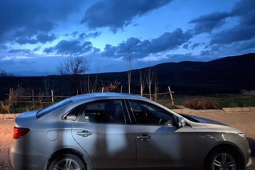 بسترن، B30