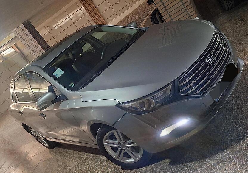 بسترن، B30