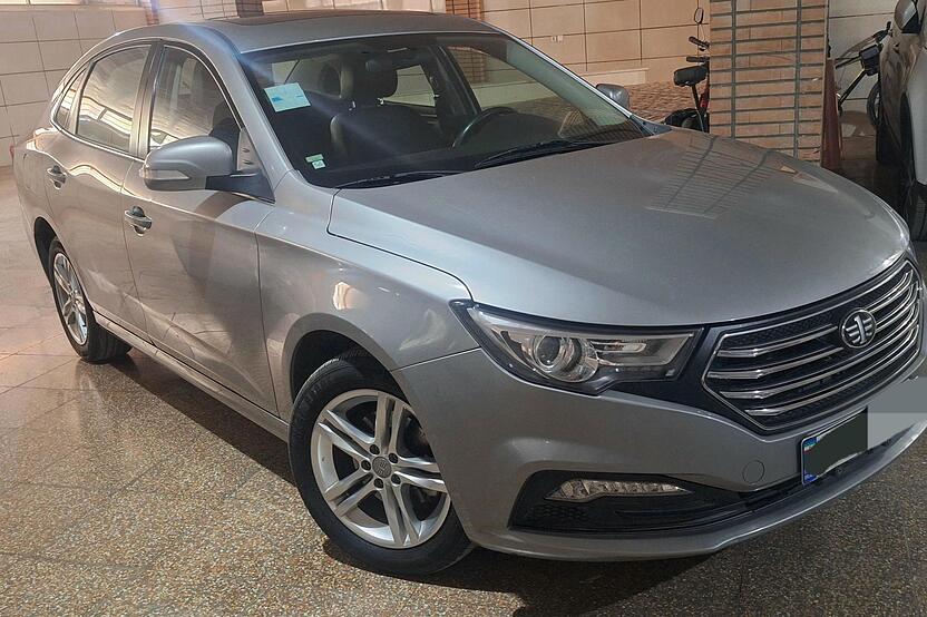 بسترن، B30