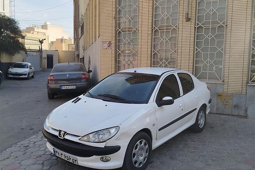 پژو، 206 SD