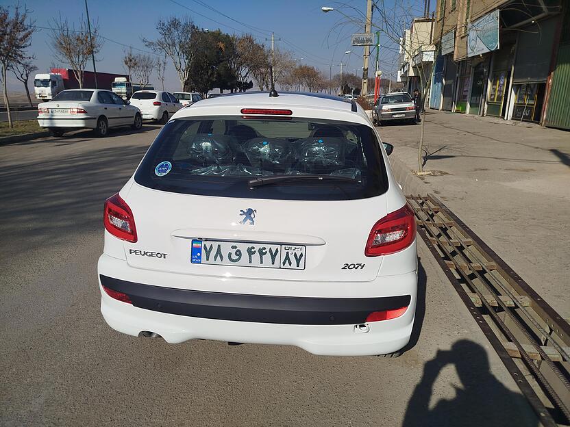 پژو، 207