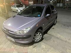 پژو، 206