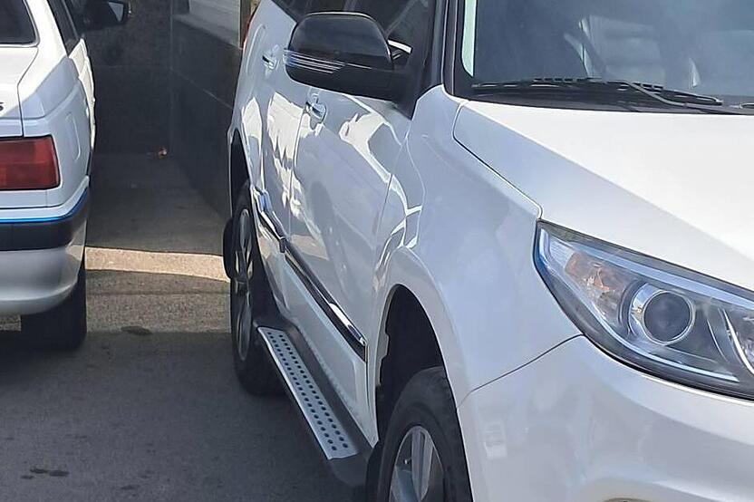 ام وی ام، X33 S