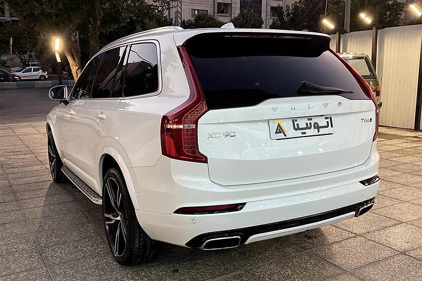 ولوو، XC90