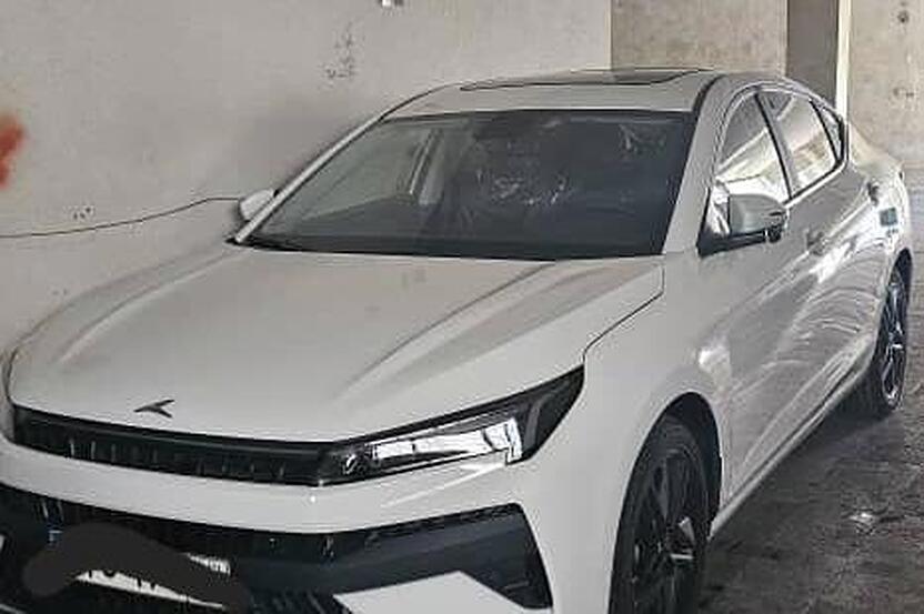 کی ام سی، J7