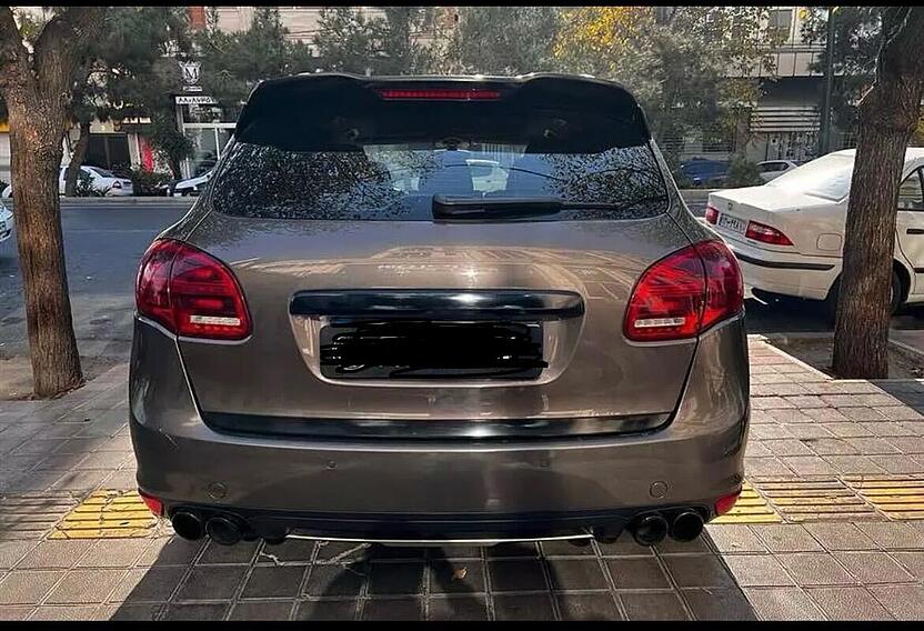 پورشه، کاین