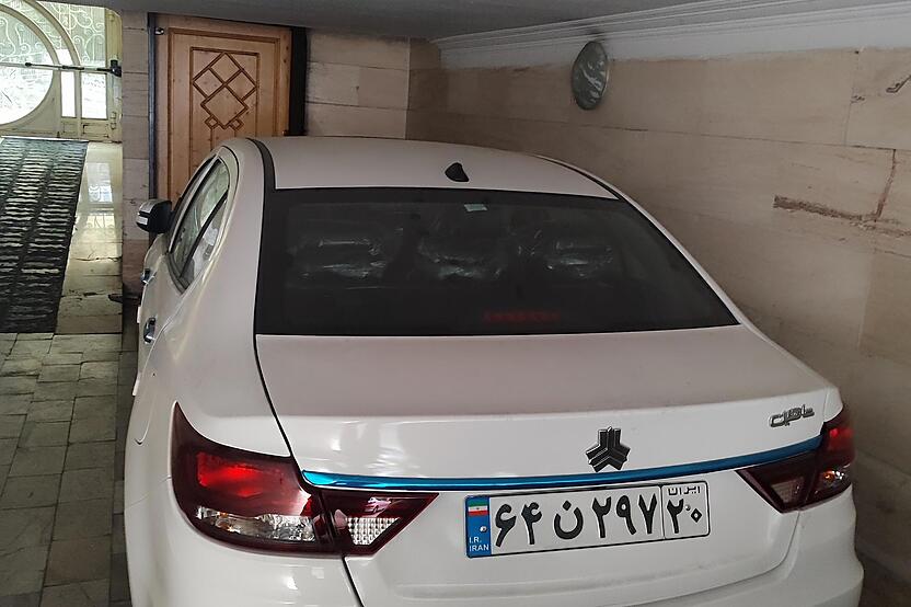 شاهین، G اتومات