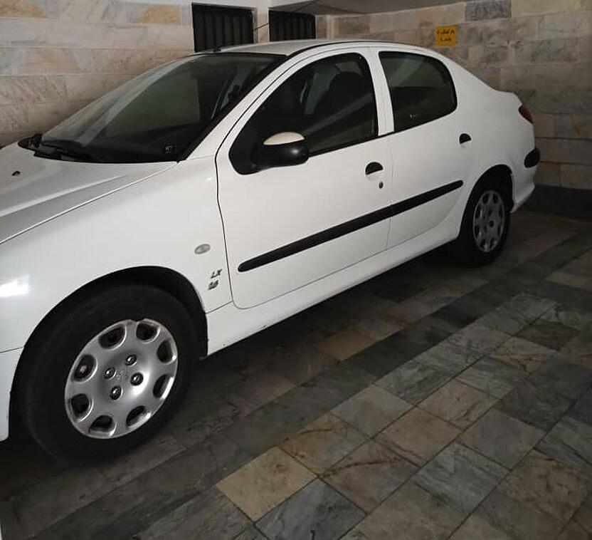 پژو، 206 SD