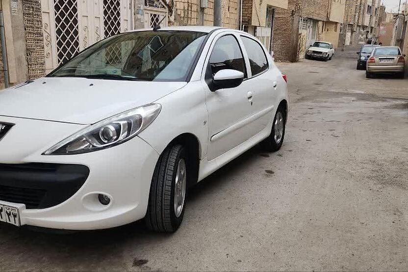 پژو، 207