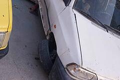 پراید، صندوق دار