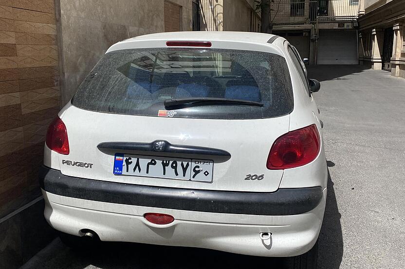 پژو، 206
