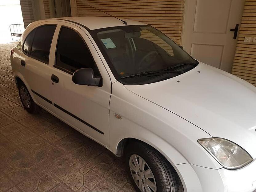 تیبا، هاچ بک