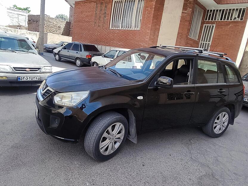 ام وی ام، X33