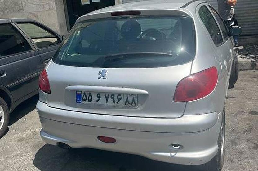 پژو، 206