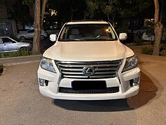 لکسوس، LX