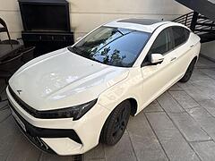 کی ام سی، J7