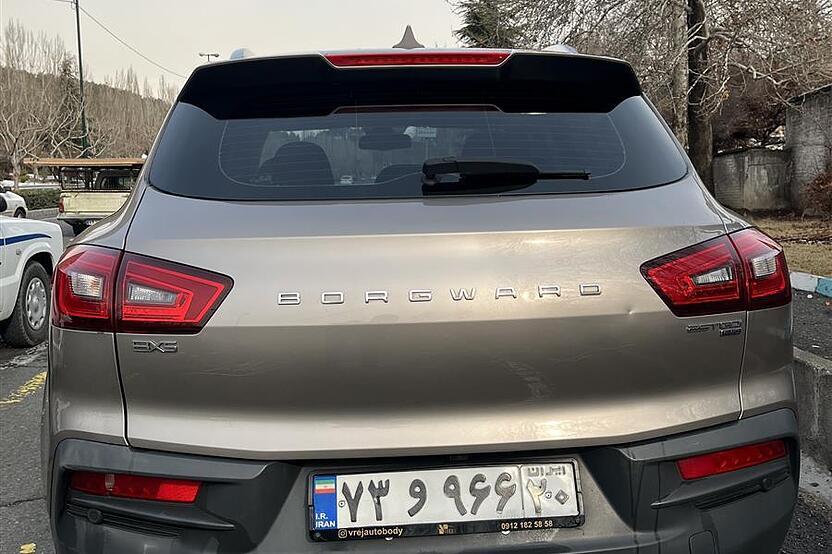 بورگوارد، BX5