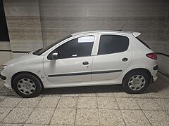 پژو، 206