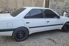پژو، 405