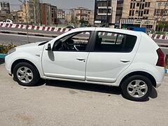 رنو، ساندرو