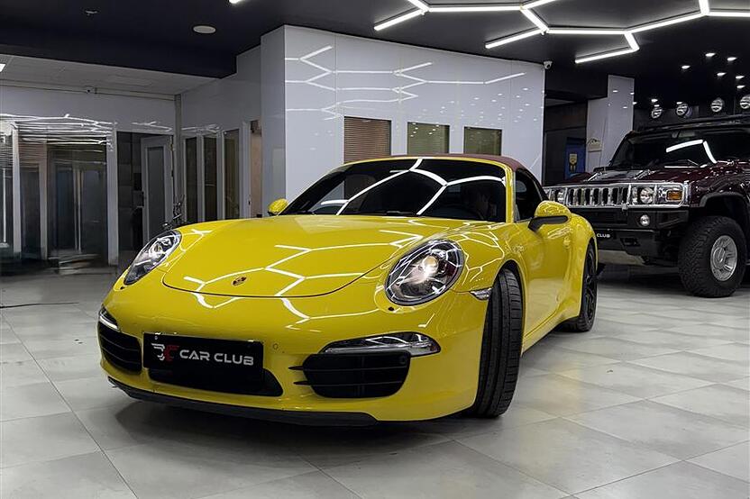 پورشه، 911