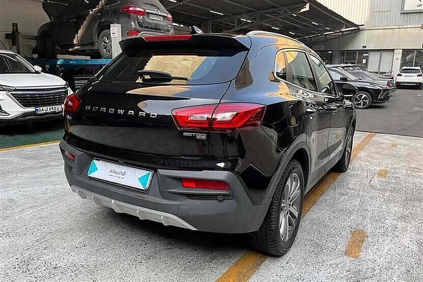 بورگوارد، BX5