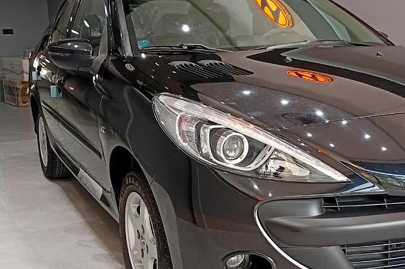 پژو، 207 صندوقدار